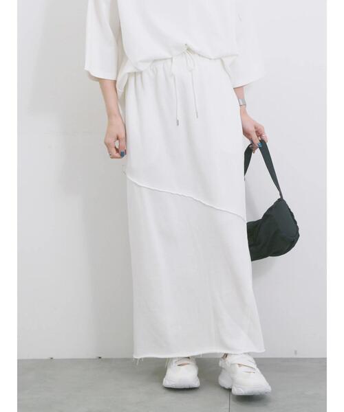 Samansa Mos2 blue（サマンサモスモスブルー）の「◎裏毛切替ナロースカート（スカート・レディース・トップグレー/チャコールグレー/オフホワイト・F）」の12枚目の写真