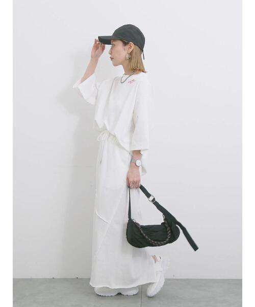 Samansa Mos2 blue（サマンサモスモスブルー）の「◎裏毛切替ナロースカート（スカート・レディース・トップグレー/チャコールグレー/オフホワイト・F）」の13枚目の写真