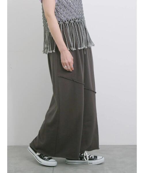 Samansa Mos2 blue（サマンサモスモスブルー）の「◎裏毛切替ナロースカート（スカート・レディース・トップグレー/チャコールグレー/オフホワイト・F）」の16枚目の写真