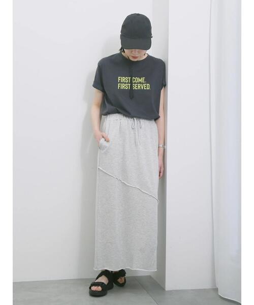 Samansa Mos2 blue（サマンサモスモスブルー）の「◎裏毛切替ナロースカート（スカート・レディース・トップグレー/チャコールグレー/オフホワイト・F）」の22枚目の写真