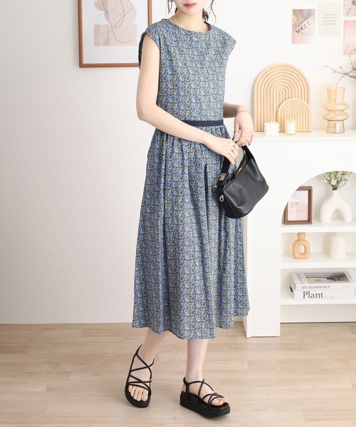 Anna Nicola 綿ローン フラワープリントノースリーブワンピース