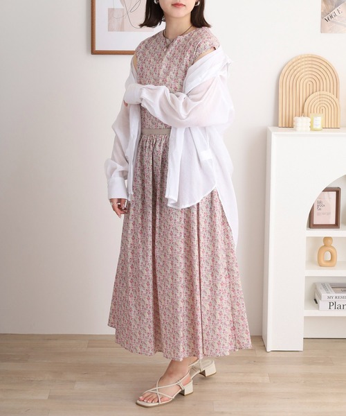 Anna Nicola(アンナニコラ)の「Anna Nicola 綿ローン フラワープリントノースリーブワンピース(ワンピース・レディース・ブラック/ピンク/ネイビー・38)」の20枚目の写真