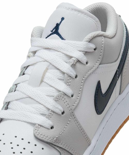 シューズ(男性用) JORDAN BRAND AIR JORDAN 1 LOW G WHITE JORDAN BRAND AIR JORDAN 1 LOW (GS) (ジョーダン ブランド エア