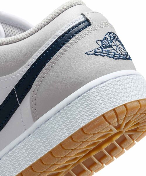 セール】エア ジョーダン 1 LOW ジュニアシューズ / Air Jordan