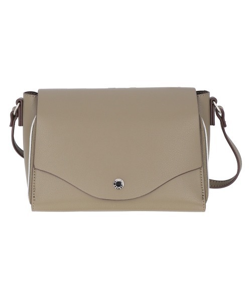 Legato Largo(レガートラルゴ)の「Legato Largo レガートラルゴ 軽量ボンディング お財布ショルダー LG-P0113(ショルダーバッグ・レディース・キャメル/ライトグレー/イエロー/ブラック/グレイッシュベージュ/アイボリー/オリーブ・FREE)」の5枚目の写真