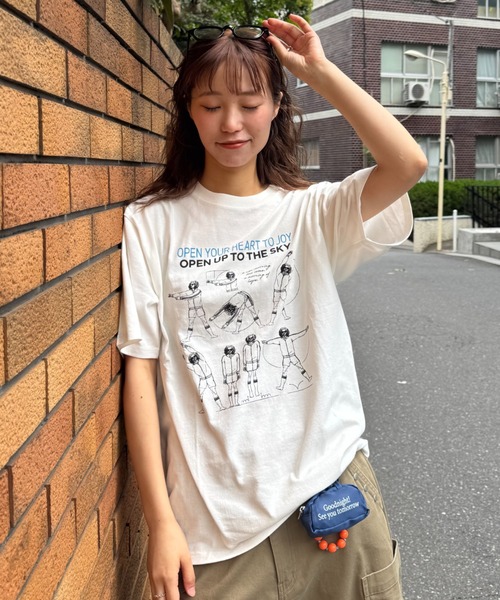 CIAOPANIC TYPY（チャオパニックティピー）の「【UNISEX】ラジオ体操TEE（Tシャツ/カットソー・レディース・ホワイト/グレー/ブルー・MEDIUM/LARGE）」の5枚目の写真