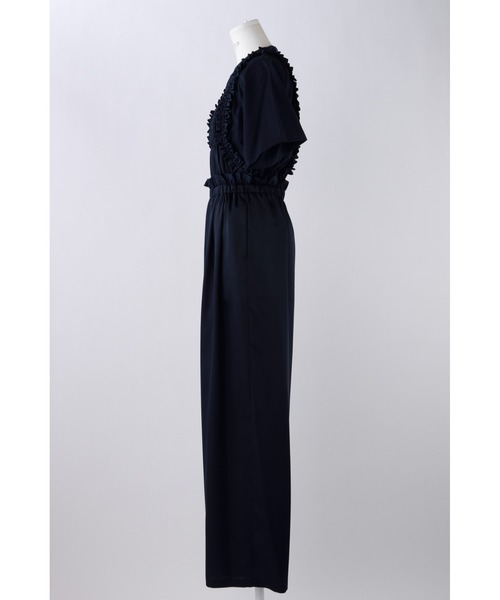 ENFOLD(エンフォルド)の「セミマットサテン シャーリングオールインワン(つなぎ/オールインワン・レディース・アイボリー/ダークネイビー・38/36)」の8枚目の写真