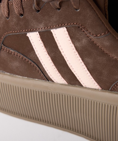 one after another NICE CLAUP（ワンアフターアナザーナイスクラップ）の「【新色追加】リボンカスタムスニーカー（スニーカー・レディース・ダークブラウン/ホワイト/アイボリー・S/M/L）」の15枚目の写真