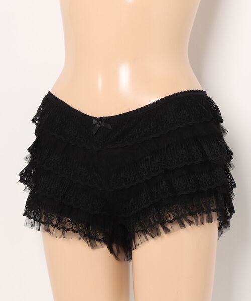 Jaded London（ジェイデッドロンドン）の「RHEA LACE BLOOMER SHORTS IN BLACK（その他パンツ・レディース・ブラック・X-SMALL）」の6枚目の写真