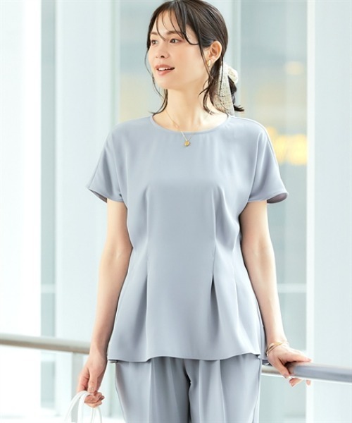 7days Life Styling(セブンデイズライフスタイリング)の「美極とろみ素材 半袖ペプラムブラウス(シャツ/ブラウス・レディース・チャコール/グレイッシュベージュ/グレー・S/M/L/LL)」の2枚目の写真