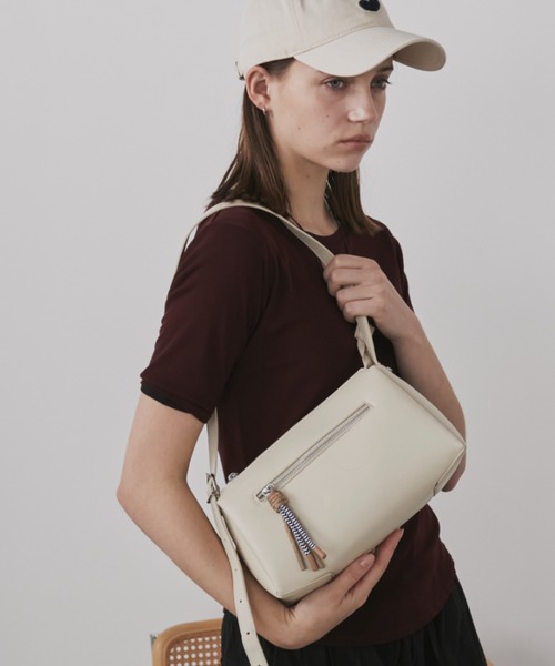 セール】チャーム付きショルダーバッグ（ショルダーバッグ）｜Auntie