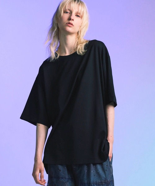 MAISON SPECIAL(メゾンスペシャル)の「《UNISEX》Prime-Over Wool Mix Plating Boxy Crew Neck T-shirt/プライムオーバーウールミックスプレーティングボクシークルーネックTシャツ【MAISON SPECIAL/メゾンスペシャル】(Tシャツ/カットソー・メンズ・レッド/オフホワイト/ブラック・2/1)」の3枚目の写真