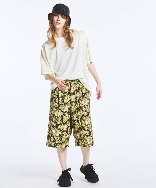 MAISON SPECIAL(メゾンスペシャル)の「《UNISEX》Prime-Over Wool Mix Plating Boxy Crew Neck T-shirt/プライムオーバーウールミックスプレーティングボクシークルーネックTシャツ【MAISON SPECIAL/メゾンスペシャル】(Tシャツ/カットソー・メンズ・レッド/オフホワイト/ブラック・2/1)」の4枚目の写真