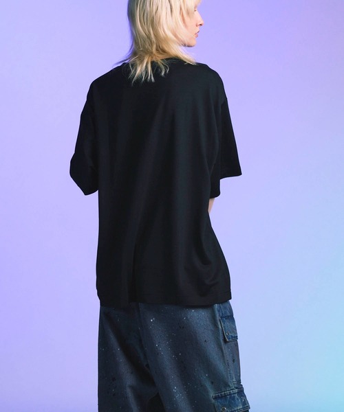 MAISON SPECIAL(メゾンスペシャル)の「《UNISEX》Prime-Over Wool Mix Plating Boxy Crew Neck T-shirt/プライムオーバーウールミックスプレーティングボクシークルーネックTシャツ【MAISON SPECIAL/メゾンスペシャル】(Tシャツ/カットソー・メンズ・レッド/オフホワイト/ブラック・2/1)」の9枚目の写真