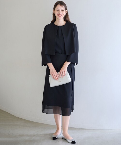 23区(ニジュウサンク)の「【APPLAUDIR】バックサテンジョーゼット ジャケット(ノーカラージャケット・レディース・ネイビー系/ブラック系・48/46)」の12枚目の写真