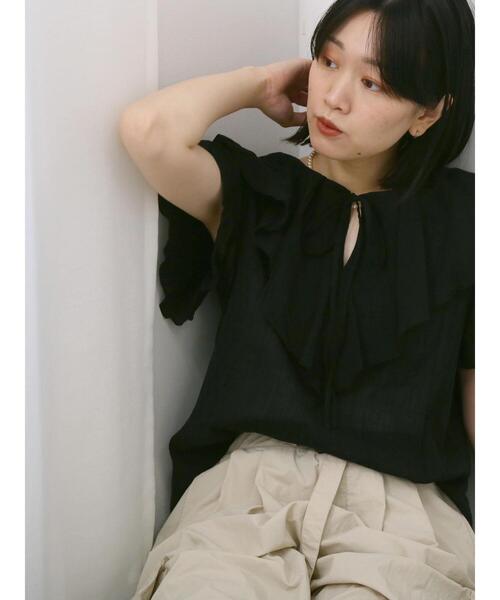 Samansa Mos2 blue(サマンサモスモスブルー)の「◎フリルブラウス(シャツ/ブラウス・レディース・ピンク/ブラック/オフホワイト・F)」の21枚目の写真