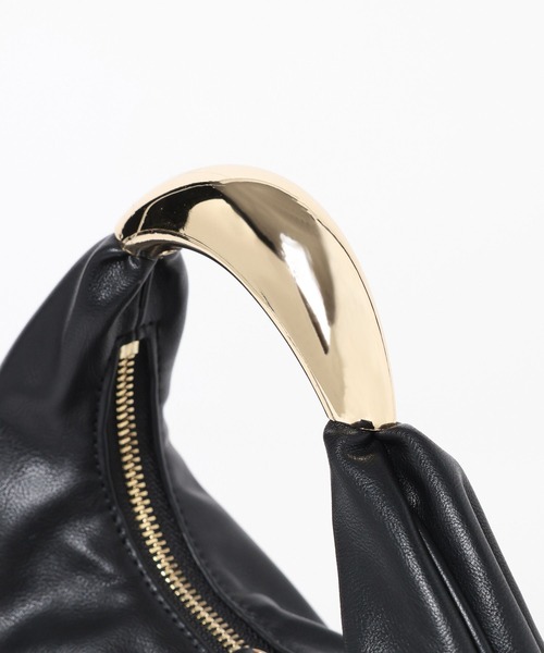 mysty woman（ミスティウーマン）の「【LE VERNIS】トライアングルBAG 574317（ハンドバッグ・レディース・ブラック/ベージュ・FREE）」の15枚目の写真