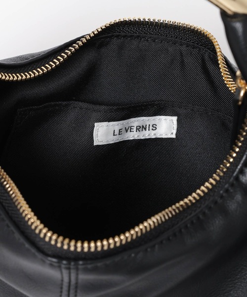 mysty woman（ミスティウーマン）の「【LE VERNIS】トライアングルBAG 574317（ハンドバッグ・レディース・ブラック/ベージュ・FREE）」の18枚目の写真