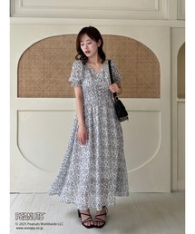 SNOOPY（スヌーピー）の「PEANUTS 小花柄フレアワンピース（ワンピース）」