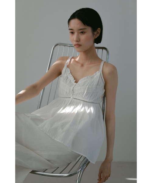 CASA FLINE（カーサフライン）の「【OC】オーガニックコットンレースキャミソール（シャツ/ブラウス・レディース・ホワイト/ネイビー/サックスブルー・FREE）」の4枚目の写真
