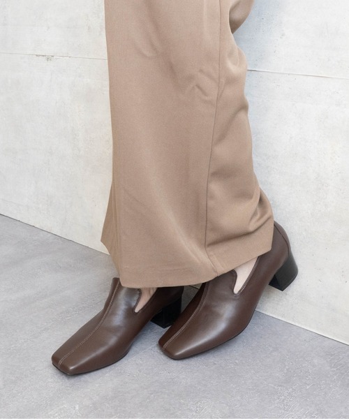 Fabby fabby(ファビィーファビィー)の「スクエアーオニグリヒールパンプス(パンプス・レディース・ブラック/ブラウン/シルバー・LARGE/MEDIUM/SMALL)」の10枚目の写真