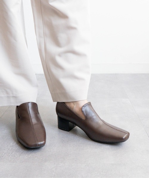 Fabby fabby(ファビィーファビィー)の「スクエアーオニグリヒールパンプス(パンプス・レディース・ブラック/ブラウン/シルバー・LARGE/MEDIUM/SMALL)」の16枚目の写真