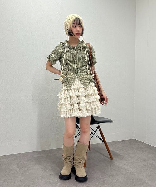 w closet（ダブルクローゼット）の「【25AW】フリルミニティアードスカパン（スカート・レディース・オフホワイト/アイボリー/ブラック・FREE）」の20枚目の写真