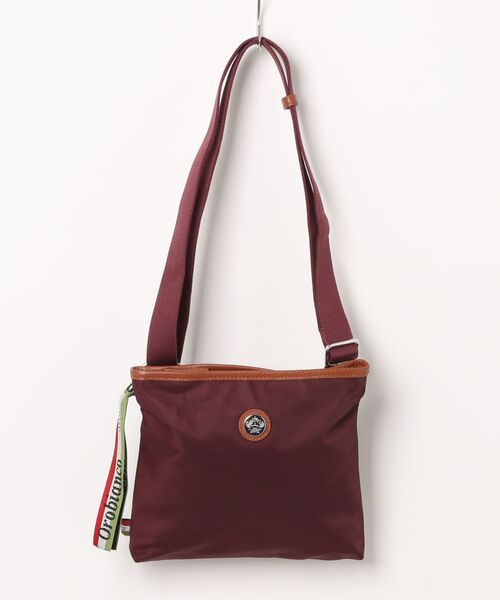 Orobianco（オロビアンコ）の「ショルダーバッグ サコッシュ プレーデット 薄マチ 92541（ショルダーバッグ・メンズ・ライトグレー系/ワイン系/グレー系/ネイビー×ホワイト/グレー系その他/レッド系/ブラック×ブラック・FREE）」の7枚目の写真