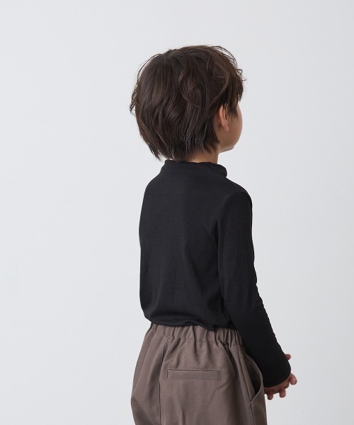 riziere(リジェール)の「シームレスハイネックプルオーバー(MOMとお揃い)(Tシャツ/カットソー・キッズ・ブラウン/ホワイト/ブラック・130/120/110/100/90/150/140)」の17枚目の写真