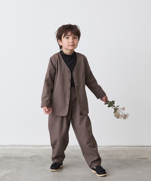 riziere(リジェール)の「シームレスハイネックプルオーバー(MOMとお揃い)(Tシャツ/カットソー・キッズ・ブラウン/ホワイト/ブラック・130/120/110/100/90/150/140)」の20枚目の写真