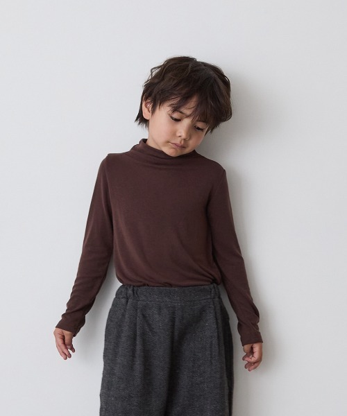 riziere(リジェール)の「シームレスハイネックプルオーバー(MOMとお揃い)(Tシャツ/カットソー・キッズ・ブラウン/ホワイト/ブラック・130/120/110/100/90/150/140)」の13枚目の写真