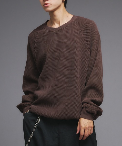 Adoon plain（アドーンプレーン）の「Shallow V-Neck Thermal Long Sleeve T / 浅VネックサーマルロングスリーブT（Tシャツ/カットソー・メンズ・ボルドー/杢グレー/ブラウン/ブラック/その他/ネイビー・MEDIUM/LARGE）」の4枚目の写真