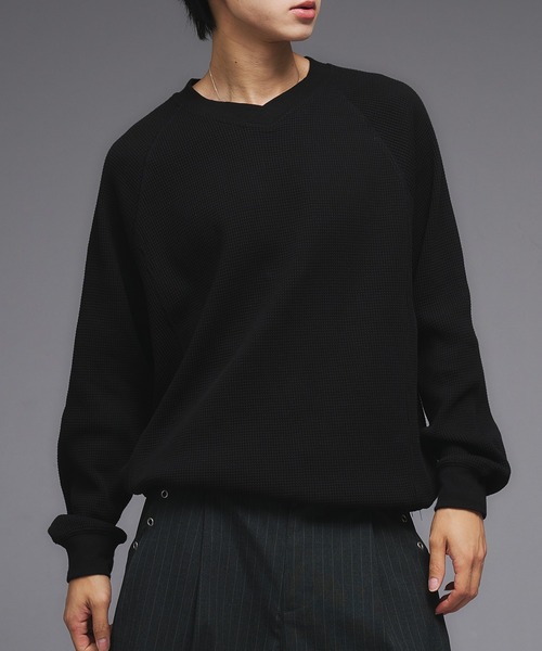 Adoon plain（アドーンプレーン）の「Shallow V-Neck Thermal Long Sleeve T / 浅VネックサーマルロングスリーブT（Tシャツ/カットソー・メンズ・ボルドー/杢グレー/ブラウン/ブラック/その他/ネイビー・MEDIUM/LARGE）」の2枚目の写真