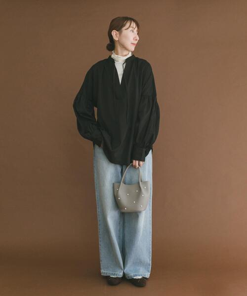 ITEMS URBANRESEARCH(アイテムズ アーバンリサーチ)の「『イージーケア』スキッパーボリュームブラウス(シャツ/ブラウス・レディース・ベージュ/ブラック/グレー系その他・FREE)」の6枚目の写真