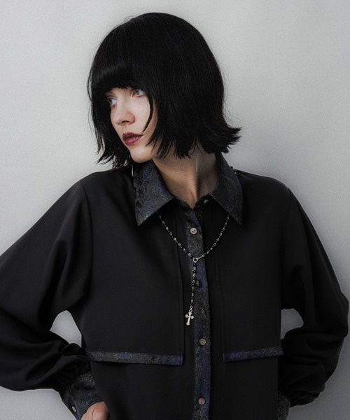 HARE(ハレ)の「ラメアートジャガードシャツ(HARE)(シャツ/ブラウス・レディース・ブラウン/ブラック/ブルー/パープル/グリーン/グレー・FREE)」の12枚目の写真