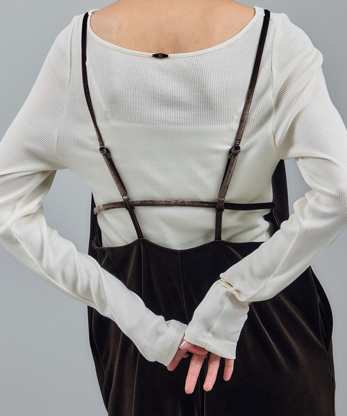 SALON adam et rope'（サロン アダム エ ロペ）の「【WEB限定】コンフィリュクスベロアオールインワン（サロペット/オーバーオール・レディース・ブラック/ブラウン・FREE）」の11枚目の写真