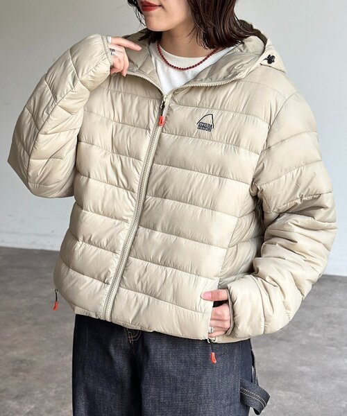 SIERRA DESIGNS（シェラデザイン）の「中綿フーディジャケット（ブルゾン・メンズ・ベージュ/グリーン/ブラック/レッド・LARGE/MEDIUM）」の14枚目の写真