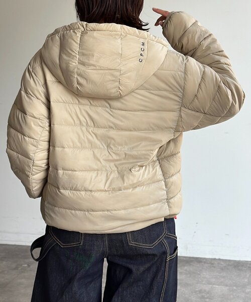 SIERRA DESIGNS（シェラデザイン）の「中綿フーディジャケット（ブルゾン・メンズ・ベージュ/グリーン/ブラック/レッド・LARGE/MEDIUM）」の16枚目の写真