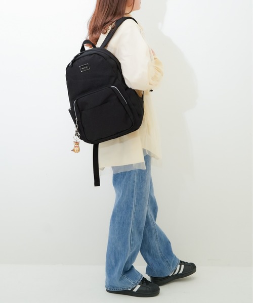 PAUL & JOE ACCESSOIRES(ポールアンドジョーアクセソワ)の「【PAUL & JOE ACCESSOIRES /ポール アンド ジョー アクセソワ 】 CASUAL・PLATE METAL チャーム付きリュック(バックパック/リュック・レディース・ブラック・FREE)」の12枚目の写真