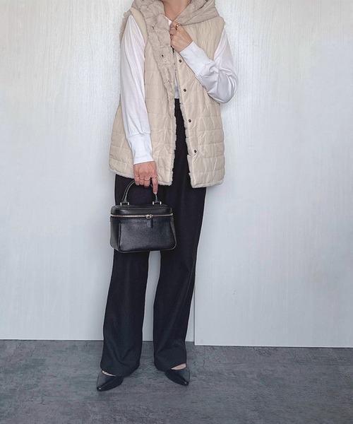 libelle more（リベル モア）の「フェイクファー＆キルト リバーシブルフードベスト（ベスト・レディース・モカ/ブラック/グレー/ベージュ・M/L）」の9枚目の写真