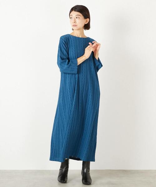 MELROSE claire(メルローズ クレール)の「【カットジャガードロングワンピース】(ワンピース・レディース・ブラック/ブルー/ベージュ・FREE)」の3枚目の写真
