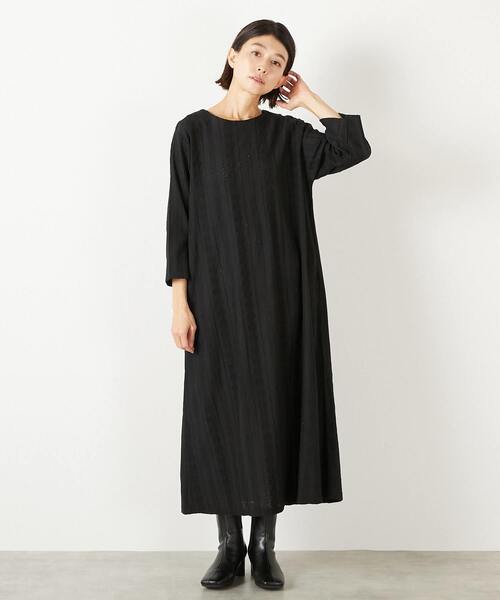 MELROSE claire(メルローズ クレール)の「【カットジャガードロングワンピース】(ワンピース・レディース・ブラック/ブルー/ベージュ・FREE)」の17枚目の写真