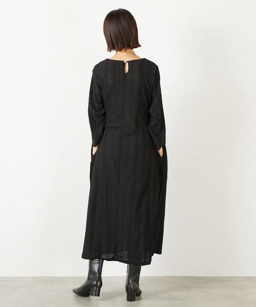 MELROSE claire(メルローズ クレール)の「【カットジャガードロングワンピース】(ワンピース・レディース・ブラック/ブルー/ベージュ・FREE)」の20枚目の写真