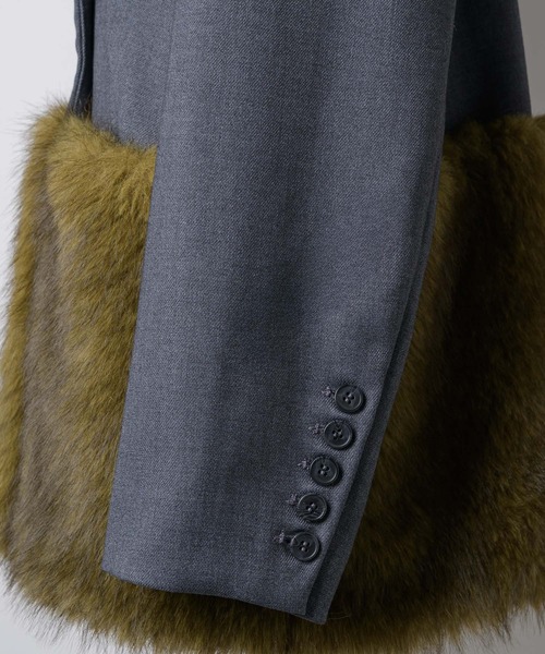 yae（ヤエ）の「Fur blocking coat / ファーブロッキングジャケット（テーラードジャケット・レディース・ブラック/グレー・FREE）」の7枚目の写真