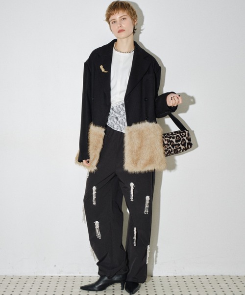 yae（ヤエ）の「Fur blocking coat / ファーブロッキングジャケット（テーラードジャケット・レディース・ブラック/グレー・FREE）」の19枚目の写真