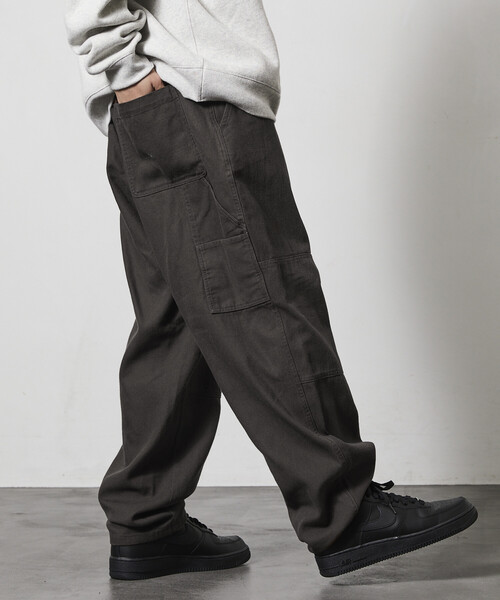 FREAK'S STORE（フリークスストア）の「限定展開 ワイドシルエット ダック ダブルニー クライミングパンツ（その他パンツ・メンズ・チャコールグレー/ベージュ/ブラウン/ブラック・MEDIUM/LARGE/SMALL）」の18枚目の写真