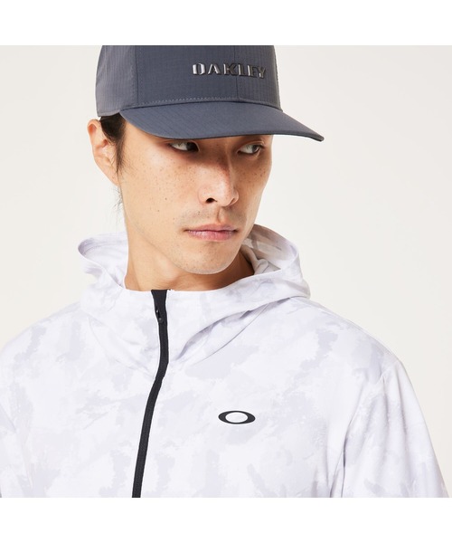 OAKLEY(オークリー)の「オークリー ENHANCE KNIT HOODY JACKET 15.0/フーディー付きジャケット/吸汗速乾/軽量/OAKLEY(その他アウター・メンズ・ブラック×グレー/ホワイト×グレー・M/L/XL/S)」の1枚目の写真