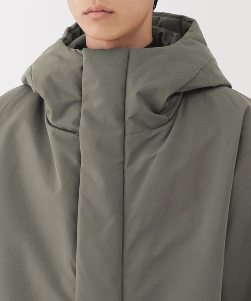 無印良品（ムジルシリョウヒン）の「紳士　防風撥水中わたフードジャケット（その他アウター・メンズ・ブラック/ライトグレー系/ダークネイビー/ダークブラウン系・S/M/L/XL）」の20枚目の写真