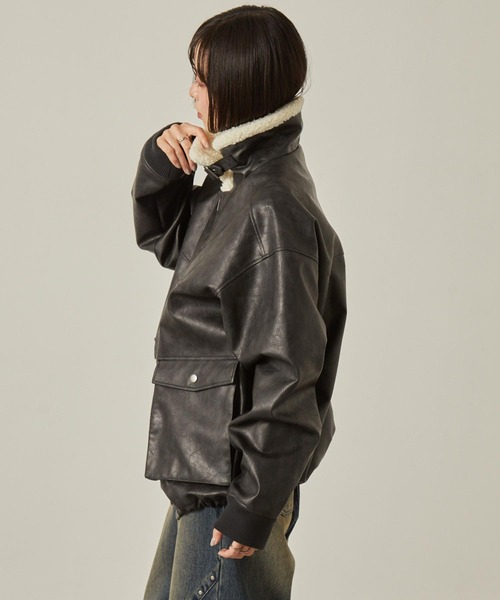 Snap club（スナップクラブ）の「【Snap club】2WAYヴィンテージライク襟ボア切り替えフライトブルゾン（ブルゾン・レディース・ブラウン/ブラック・L/M）」の6枚目の写真