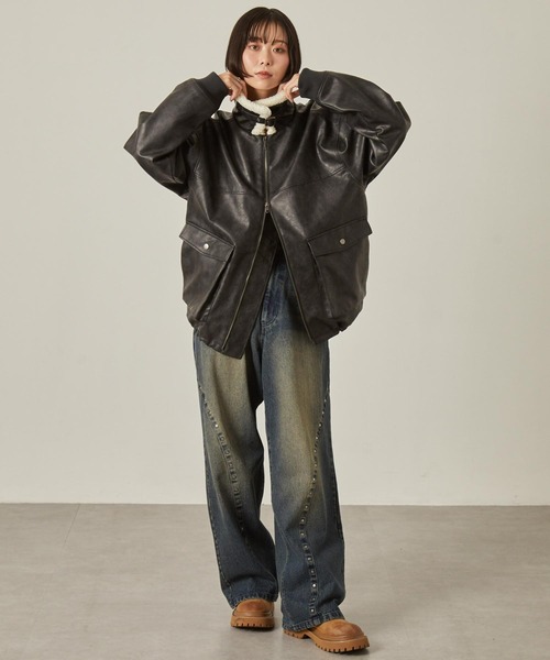 Snap club（スナップクラブ）の「【Snap club】2WAYヴィンテージライク襟ボア切り替えフライトブルゾン（ブルゾン・レディース・ブラウン/ブラック・L/M）」の9枚目の写真